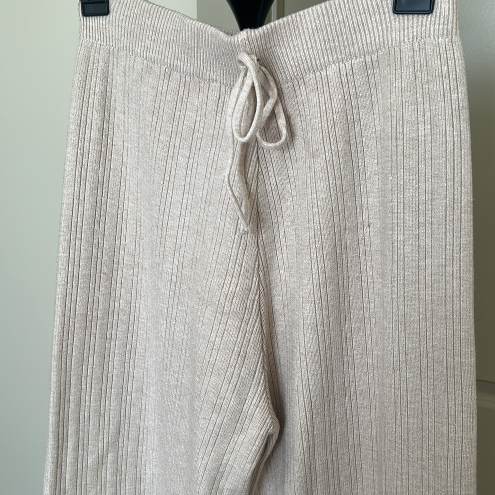 Wide Leg Ribbed Comfy Pants - Picture 2 of 5
